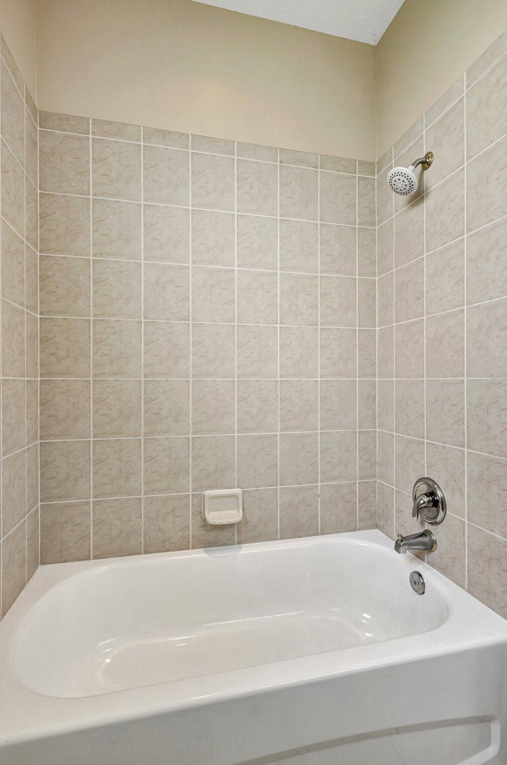 2280 Newport Is Blvd, Fort Pierce FL 34953-4587 exterior