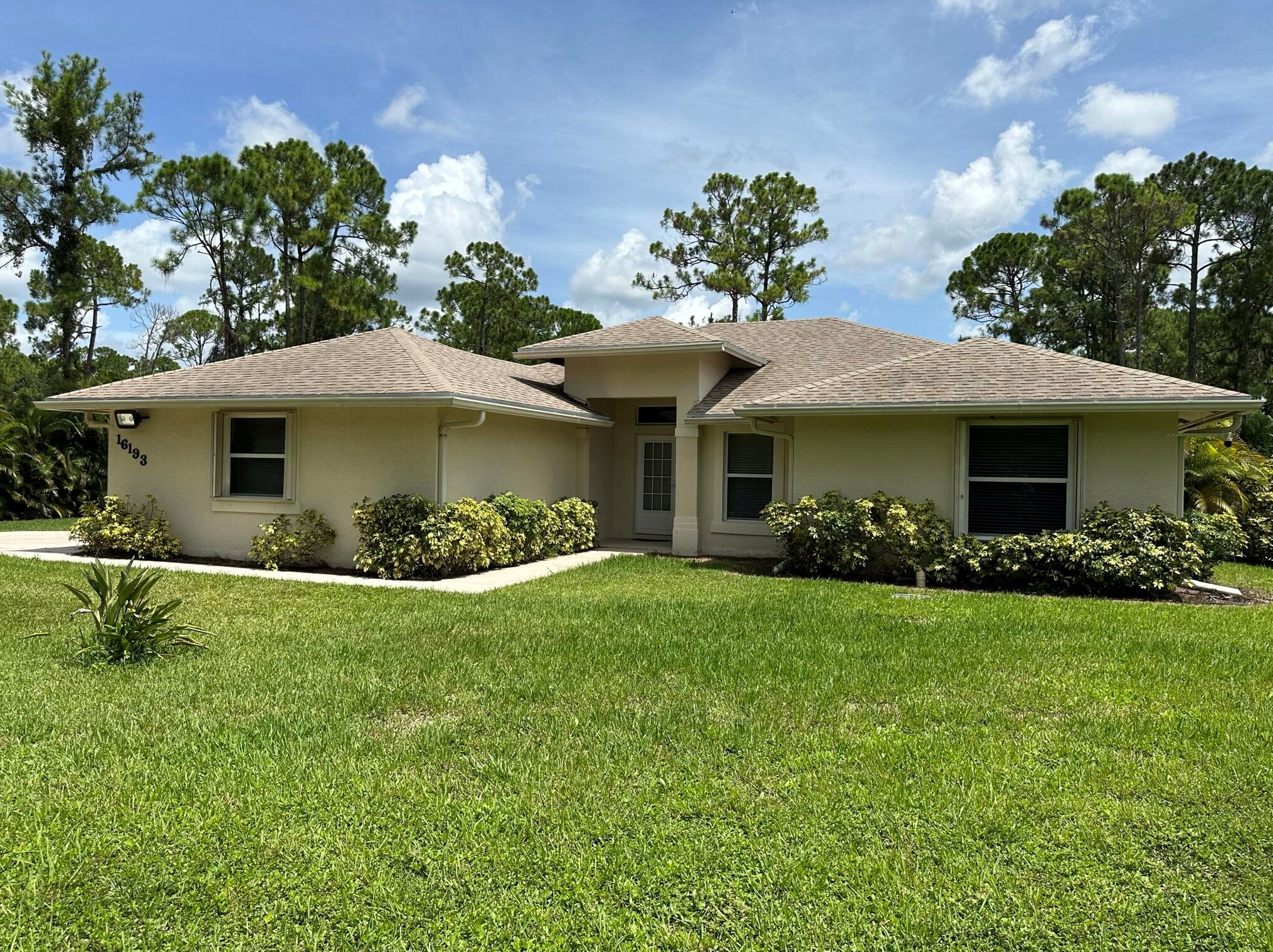 16193 72, Town Of Loxahatchee Groves FL  33470-3113 exterior