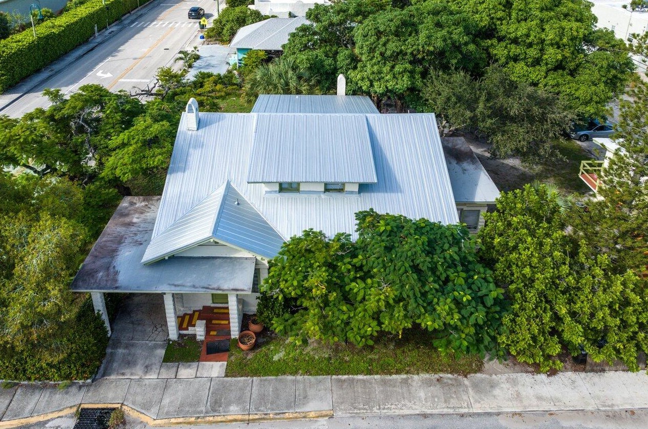 402 Federal Hwy, Lake Worth FL 33460-4641 exterior