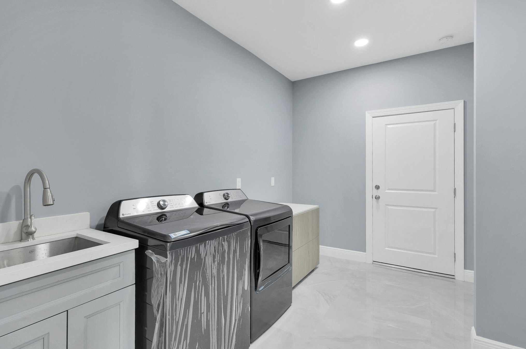 1749 California Blvd, Fort Pierce FL 34953-1159 exterior