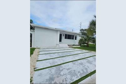 6207 SW 19th Street, West Miami, FL 33155 - Photo 1