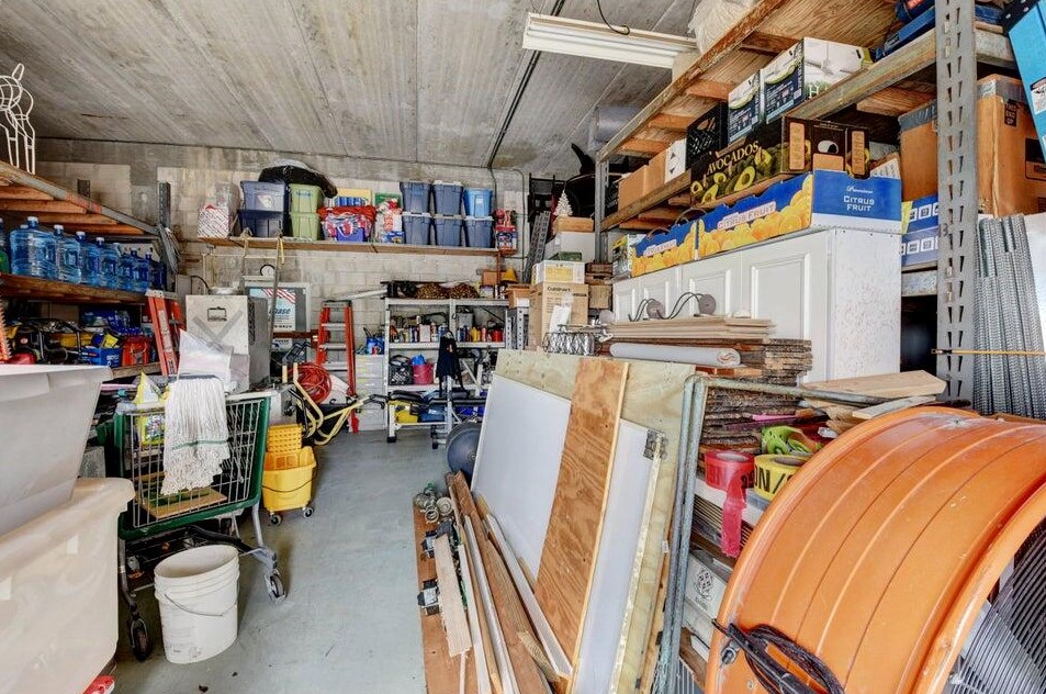 322 1 St, Boynton Beach FL 33435-3823 exterior