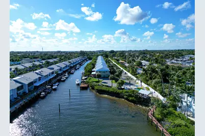 626 Mariners Way, Boynton Beach, FL 33435 - Photo 47