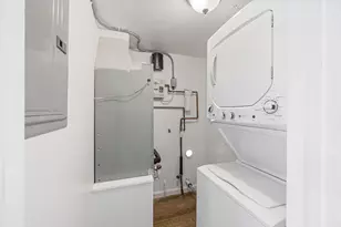 2319 Tamarind Dr, Fort Pierce, FL 34949 - Photo 11