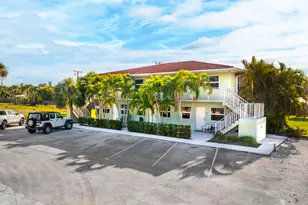 2319 Tamarind Dr, Fort Pierce, FL 34949 - Photo 3