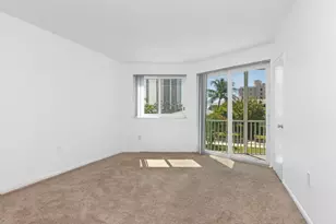 2700 Banyan Rd, Boca Raton, FL 33432 - Photo 15