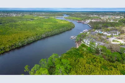138 SE Via Lago Garda, Port Saint Lucie, FL 34952 - Photo 51