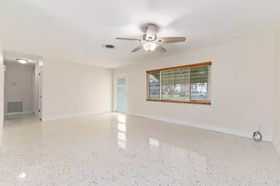 1154 Bayshore Drive, Fort Pierce, FL 34949 - Photo 7