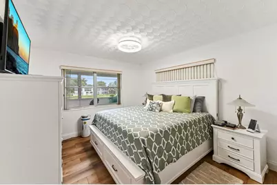 204 Ellesmere D, Deerfield Beach, FL 33442 - Photo 7