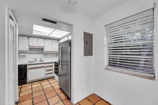 1912 NE 6th St, Deerfield Beach, FL 33441 - Photo 17