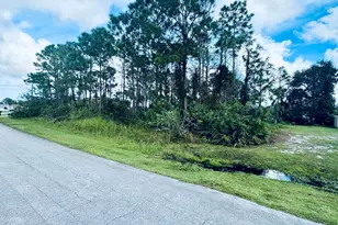 5814 NW Gillespie Ave, Port Saint Lucie, FL 34986 - Photo 1