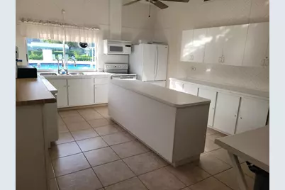 3300 Springdale Boulevard, Unit #306, Palm Springs, FL 33461 - Photo 37