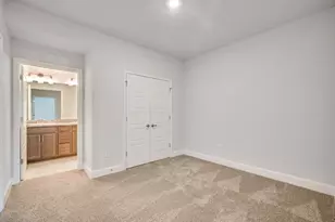 5135 Modeno St, Fort Pierce, FL 34951 - Photo 9