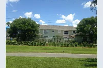 13940 Folkstone Circle, Unit #C, Wellington, FL 33414 - Photo 13