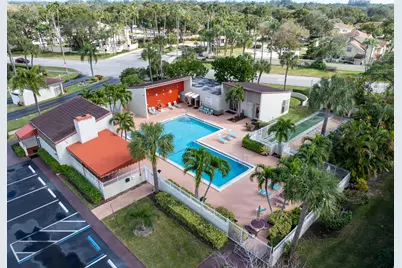 2528 Boundbrook Drive S, Unit #208, West Palm Beach, FL 33406 - Photo 29