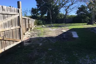 100 SE Naranja Ave, Port Saint Lucie, FL 34983 - Photo 43