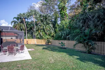 2758 Biarritz Drive, Palm Beach Gardens, FL 33410 - Photo 31