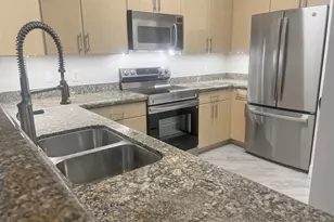 2401 NE 65th St, Fort Lauderdale, FL 33308 - Photo 5