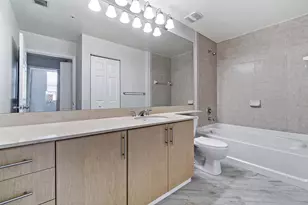 2401 NE 65th St, Fort Lauderdale, FL 33308 - Photo 17