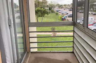 185 Norwich H, West Palm Beach, FL 33417 - Photo 29