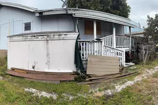 4517 S Indian River Dr, Fort Pierce, FL 34950 - Photo 11