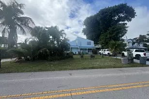 4517 S Indian River Dr, Fort Pierce, FL 34950 - Photo 35