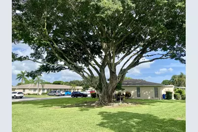 8665 Chevy Chase Drive, Unit #113, Boca Raton, FL 33433 - Photo 15