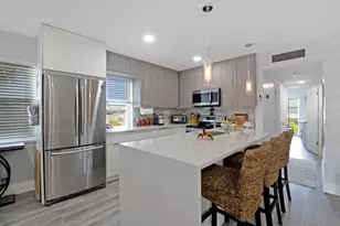 169 Flanders D, Delray Beach, FL 33484 - Photo 11