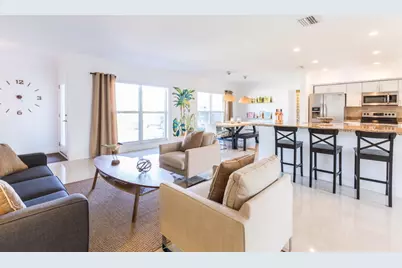 700 NE 70th Street, Boca Raton, FL 33487 - Photo 3