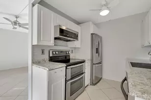 4064 Newport Q Unit, Deerfield Beach, FL 33442 - Photo 5
