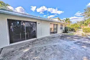 2454 NW 9th St, Delray Beach, FL 33445 - Photo 35