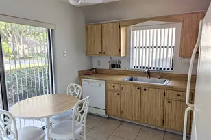 2454 NW 9th St, Delray Beach, FL 33445 - Photo 11