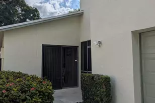 2454 NW 9th St, Delray Beach, FL 33445 - Photo 7