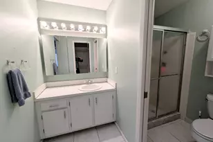 2454 NW 9th St, Delray Beach, FL 33445 - Photo 23