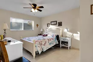 2100 NE 38th St, Lighthouse Point, FL 33064 - Photo 17