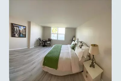 401 Lake Shore Drive, Unit #301, Lake Park, FL 33403 - Photo 21