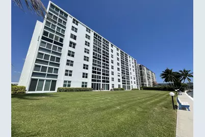 401 Lake Shore Drive, Unit #301, Lake Park, FL 33403 - Photo 39