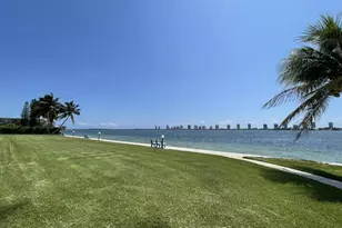 401 Lake Shore Dr, Lake Park, FL 33403 - Photo 3