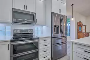 10854 Fairmont Village Dr, Lake Worth, FL 33449 - Photo 13