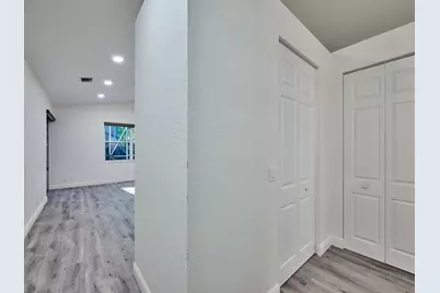 10854 Fairmont Village Drive, Lake Worth, FL 33449 - Photo 27
