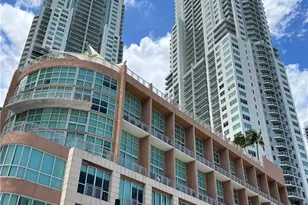 253 NE 2nd St, Miami, FL 33132 - Photo 1