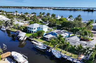 1319 SW Dyer Point Rd, Palm City, FL 34990 - Photo 43