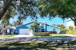 1319 SW Dyer Point Rd, Palm City, FL 34990 - Photo 3