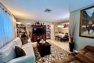 160 NE 8th Ave, Hallandale Beach, FL 33009 - Photo 5