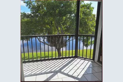 410 Harbour Pointe Way, Greenacres, FL 33413 - Photo 3