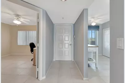 5810 Crystal Shores Drive, Unit #408, Boynton Beach, FL 33437 - Photo 5