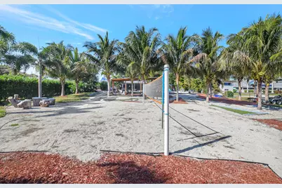 6604 Eastview Drive, Lake Worth, FL 33462 - Photo 59