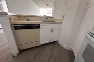 1401 Village Blvd, West Palm Beach, FL 33409 - Photo 7