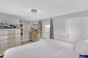 731 50th St, West Palm Beach, FL 33407 - Photo 17