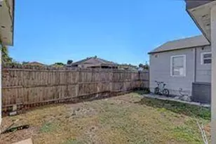 731 50th St, West Palm Beach, FL 33407 - Photo 31